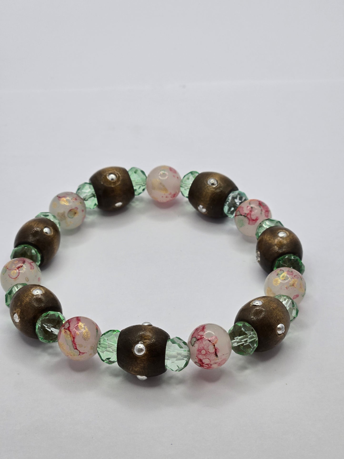 Spring wood bracelet